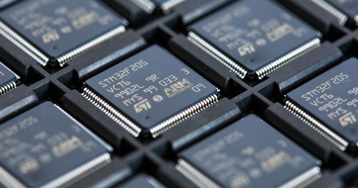 The chips “poor Holdings” issues faded annual expectations for its income
