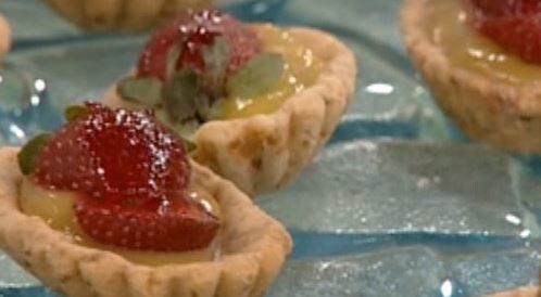 Strawberry and Lemon Cake – Medicine Web