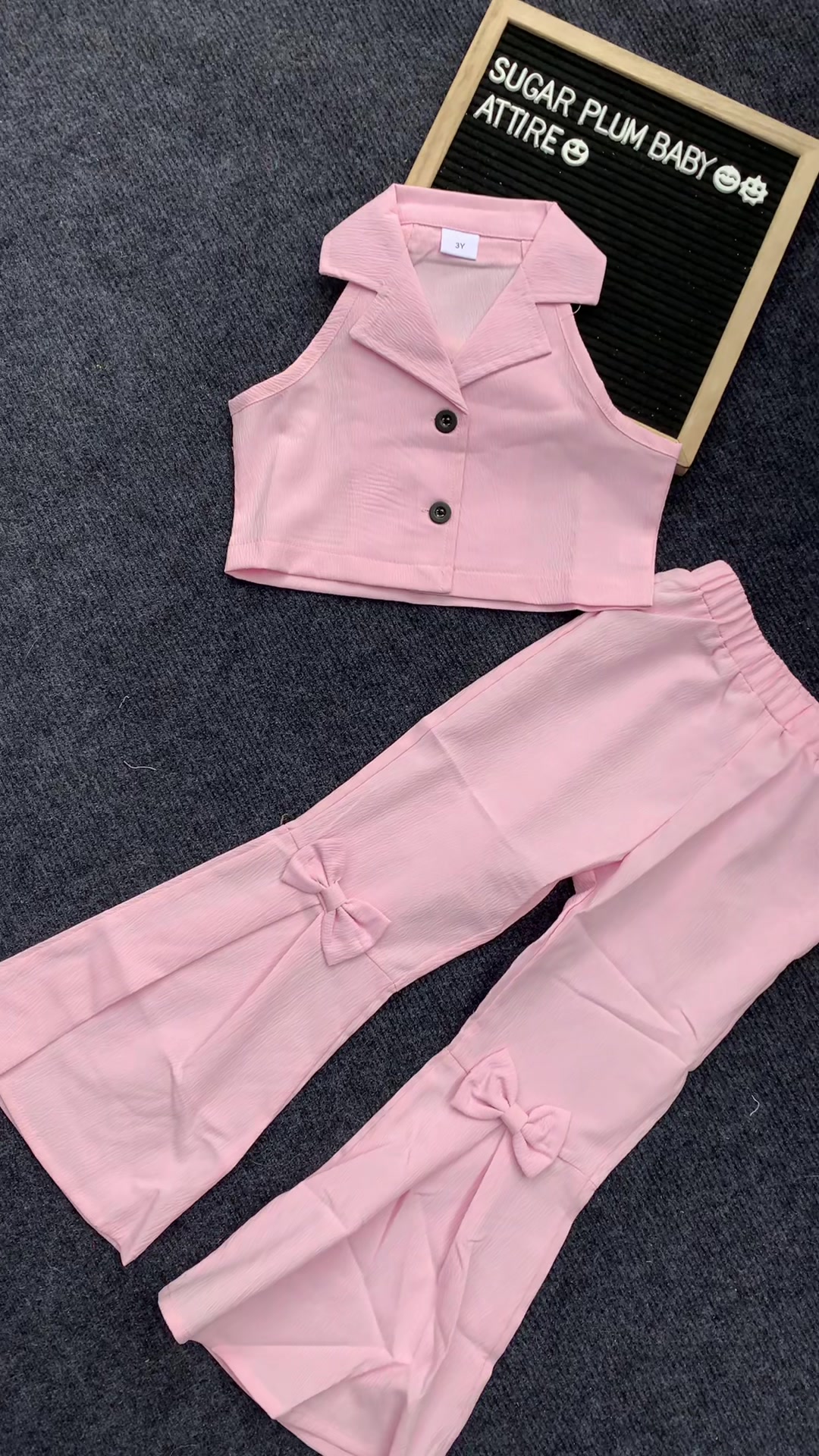 RESTOCKED DUE TO HIGH DEMAND Baby Girl Cute top with Bow Trousers  Size: 3 year… – ryan