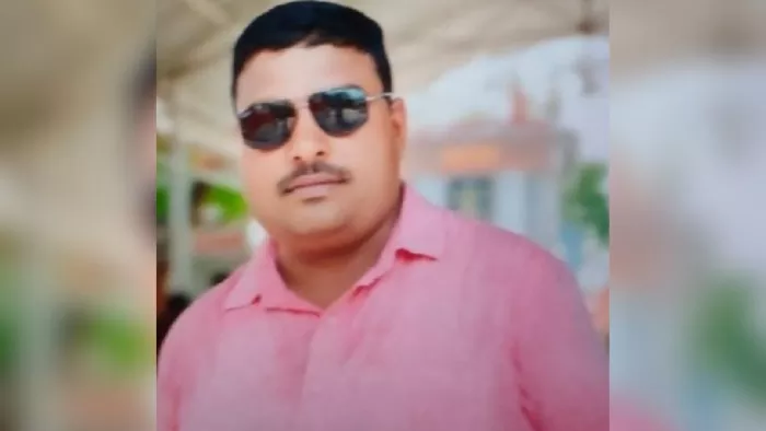 Up News: In Sultanpur, older brother and father shot dead, there was a dispute over crop distribution – a man kills his older brother and father with gun shot in Sultanpur