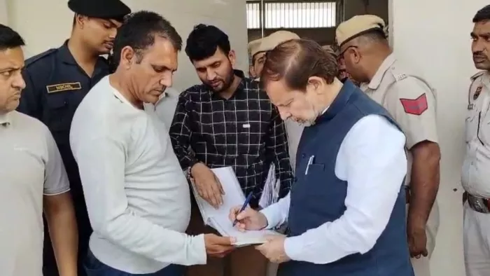Haryana News: Minister Arvind Sharma inspected Jind -Junk, superintendent found missing; The prisoner escaped five days ago -Arvind Sharma, Minister of Haryana News, found Jind Jail -Superintendent missing 5 days ago missing