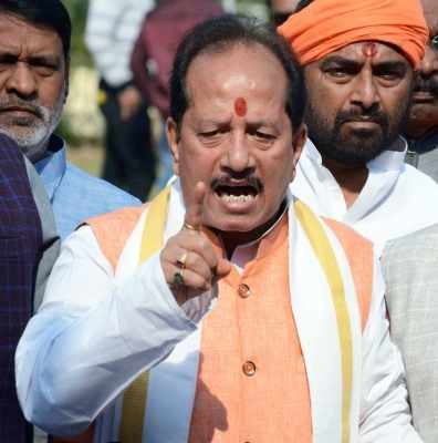 Vijay Kumar Sinha targeted, said-Nith Kumar trapped in Lalu Yadav’s Chakravyuh!