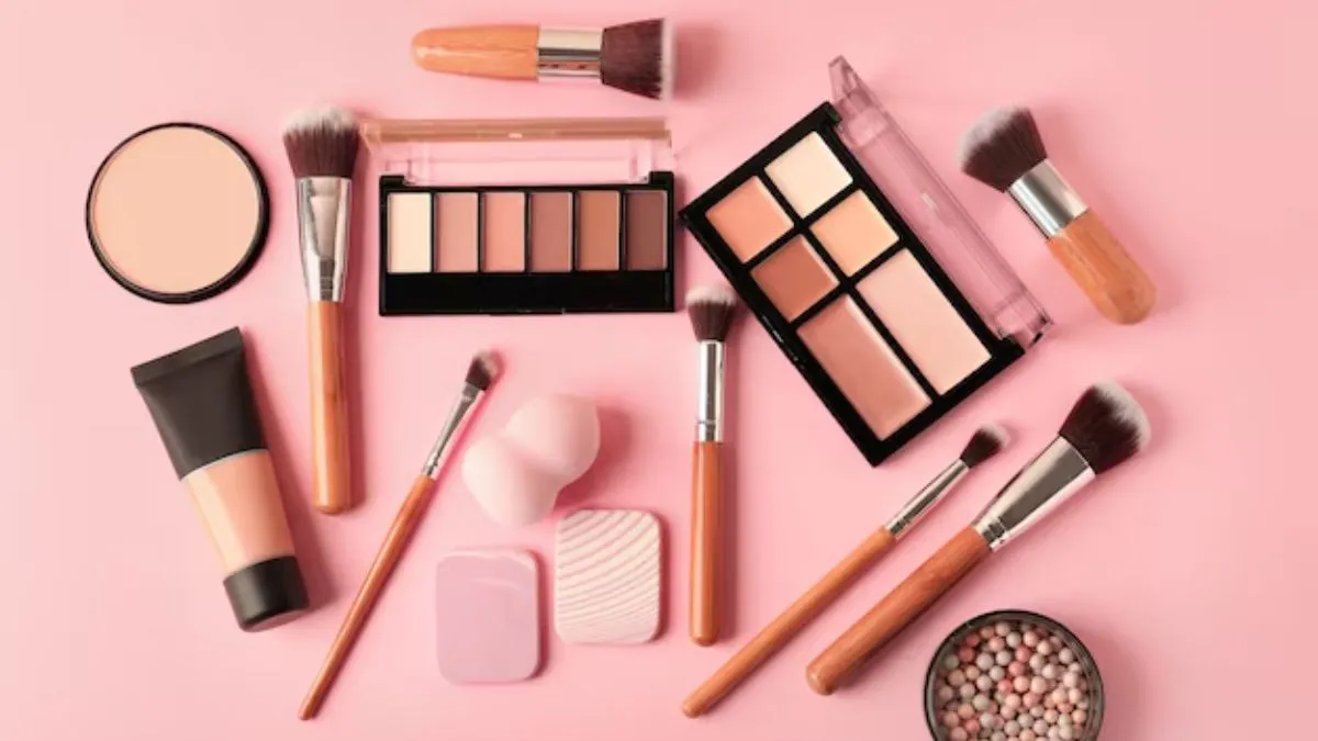 Women’s Day 2025 Special: Human-up Must-Haves For You 9 to 5 Appearance