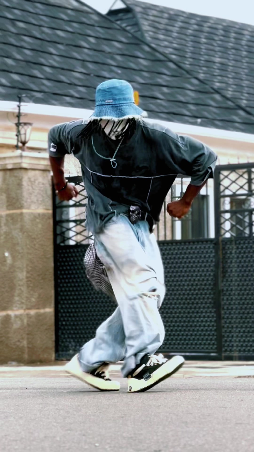 @electrobreakers Feel the flow #hiphop #hiphopdance #fypシ゚viral #foryou #electr… – ryan