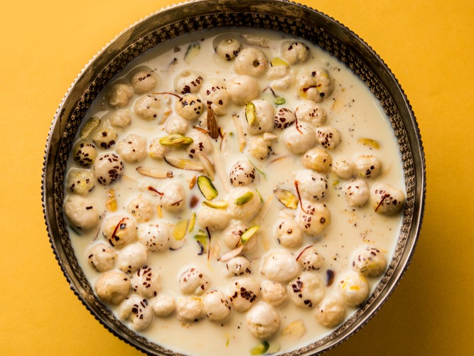 Use Makhana in these 7 ways