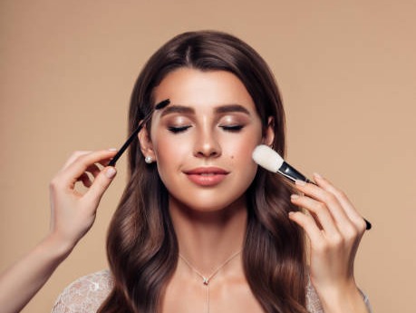 This Make -up -View is the best for Valentine’s Day