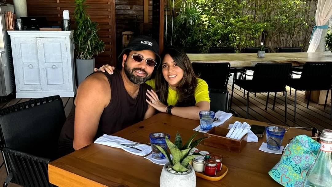 Rohit Sharma Shares Dreamy Pictures of His Maldives Getaway Ahead of IPL 2025 – ryan