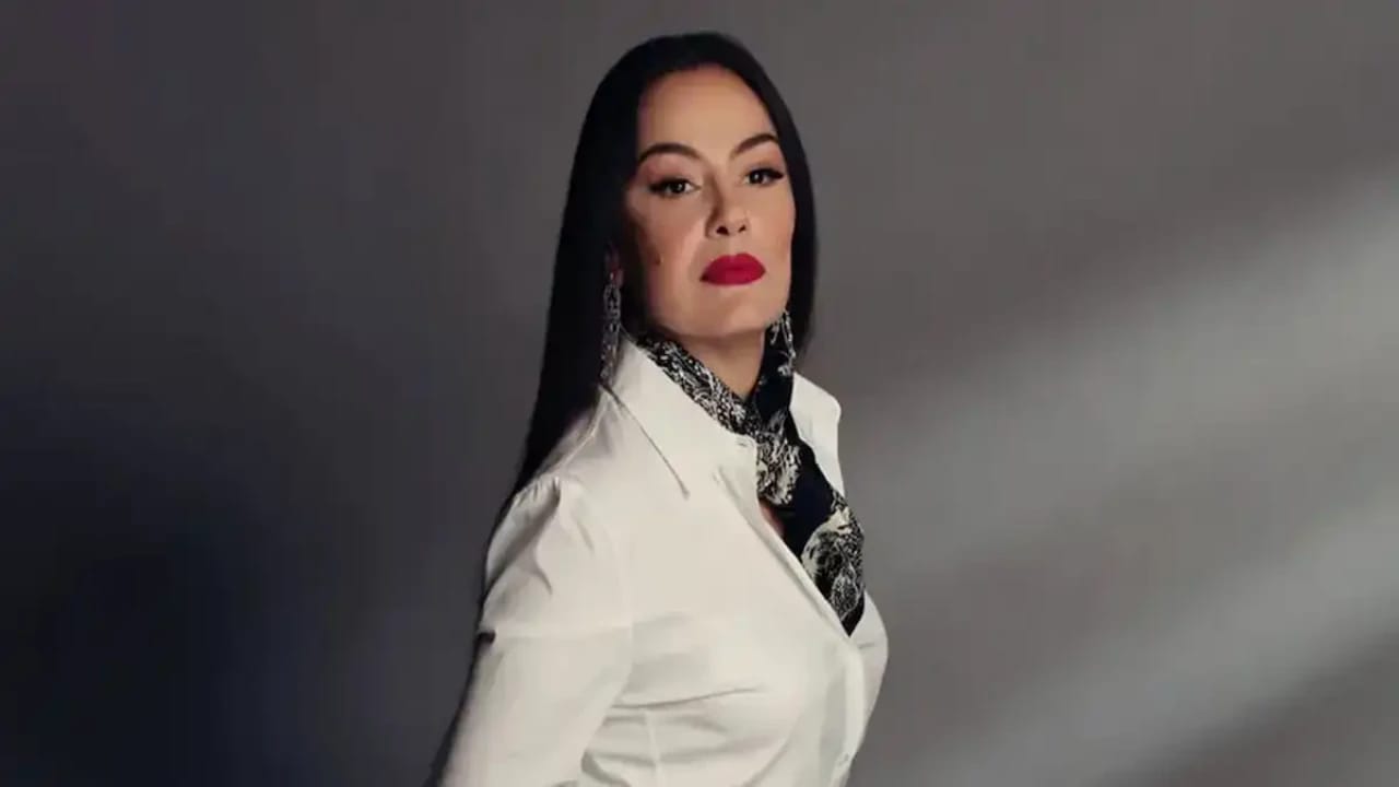 Sherihan appears in a swollen face after a period of absence .. video – ryan