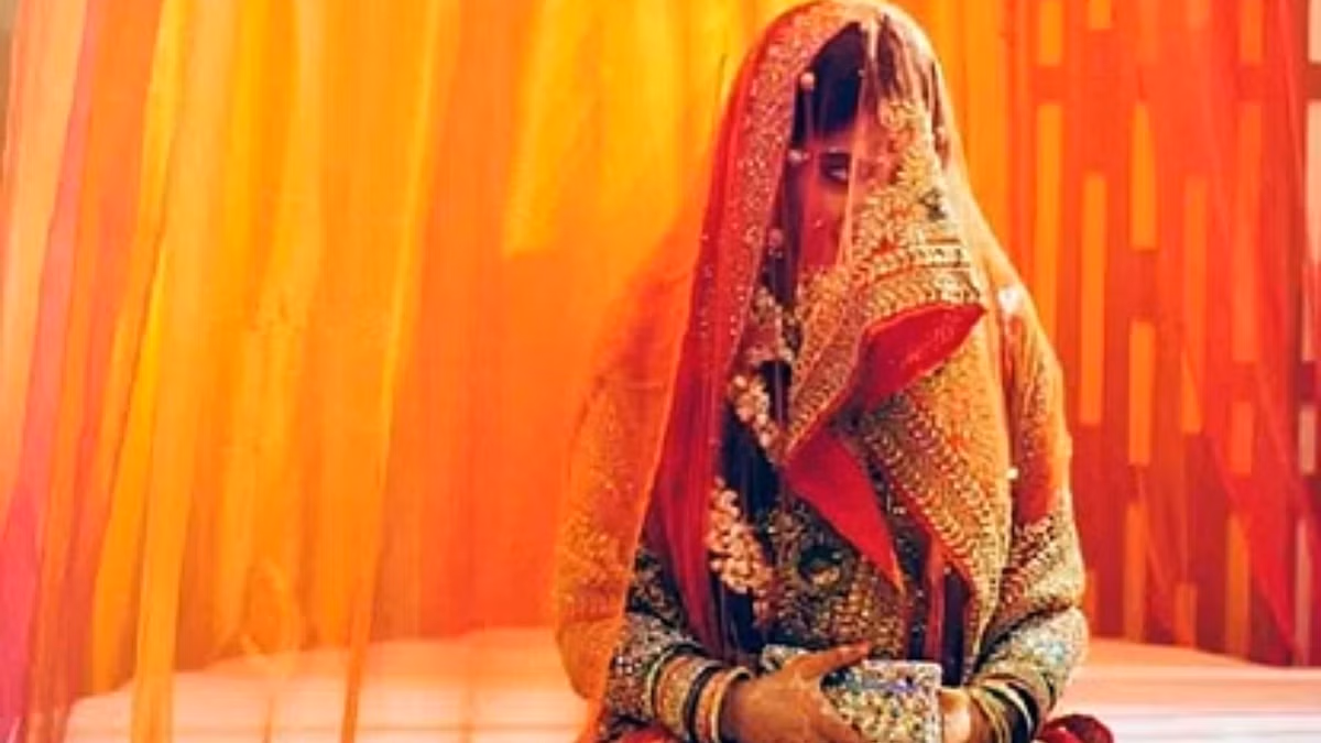 After the engagement, the groom turned the call, so made a claim that the country slipped under the bride’s feet … The police station reached the police station directly