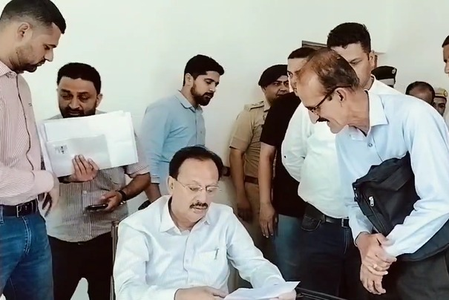 Himachal Pradesh: Minister Harsh Vardhan listened to public problems in Paonta Sahib, instructions to the officials to resolve