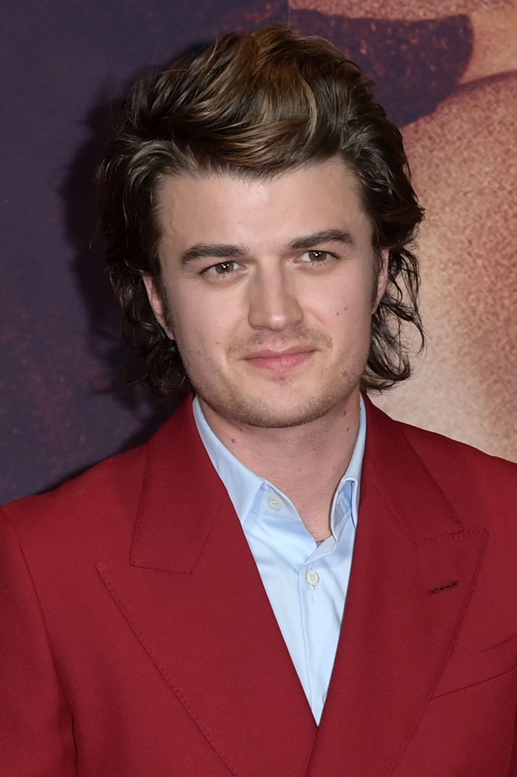 ‘Stranger Things’ Star Teases Character Conclusion That Left Him Confused & SAD – ryan