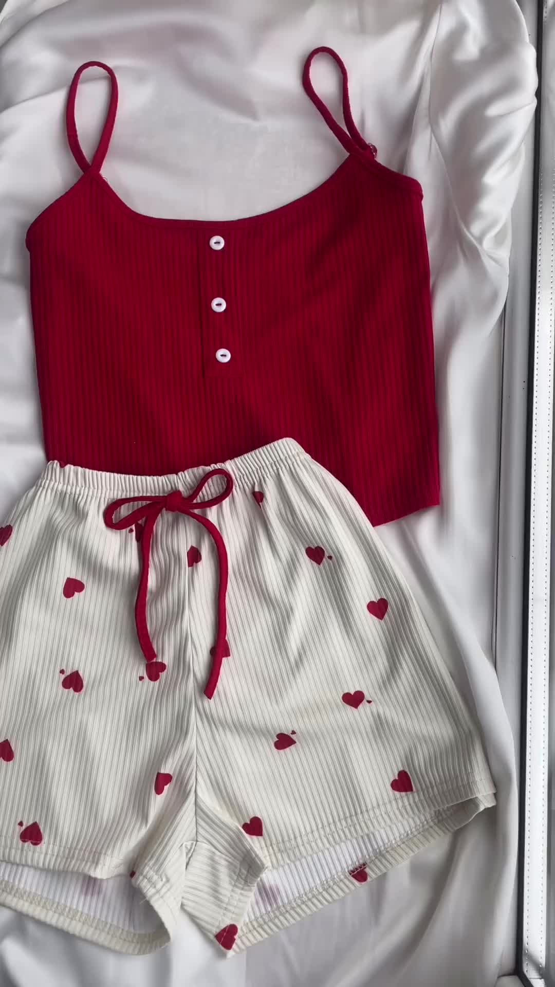 Pyjama cœur 3 pièce  Toutes les tailles sont disponibles  Les couleurs : rose-r… – ryan
