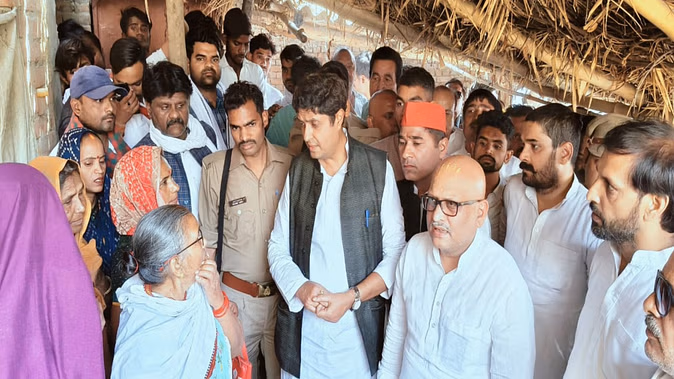 Ajay Rai, president of the congress, reached Karchana, says the law and command in UP
