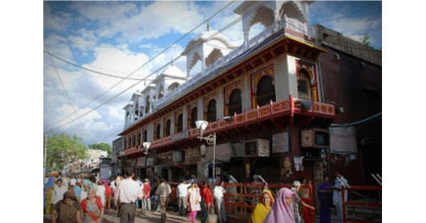 Who is the Phantraj government and why are they worshiped before Mehndipur Balaji? Watch Alokic Story in Video