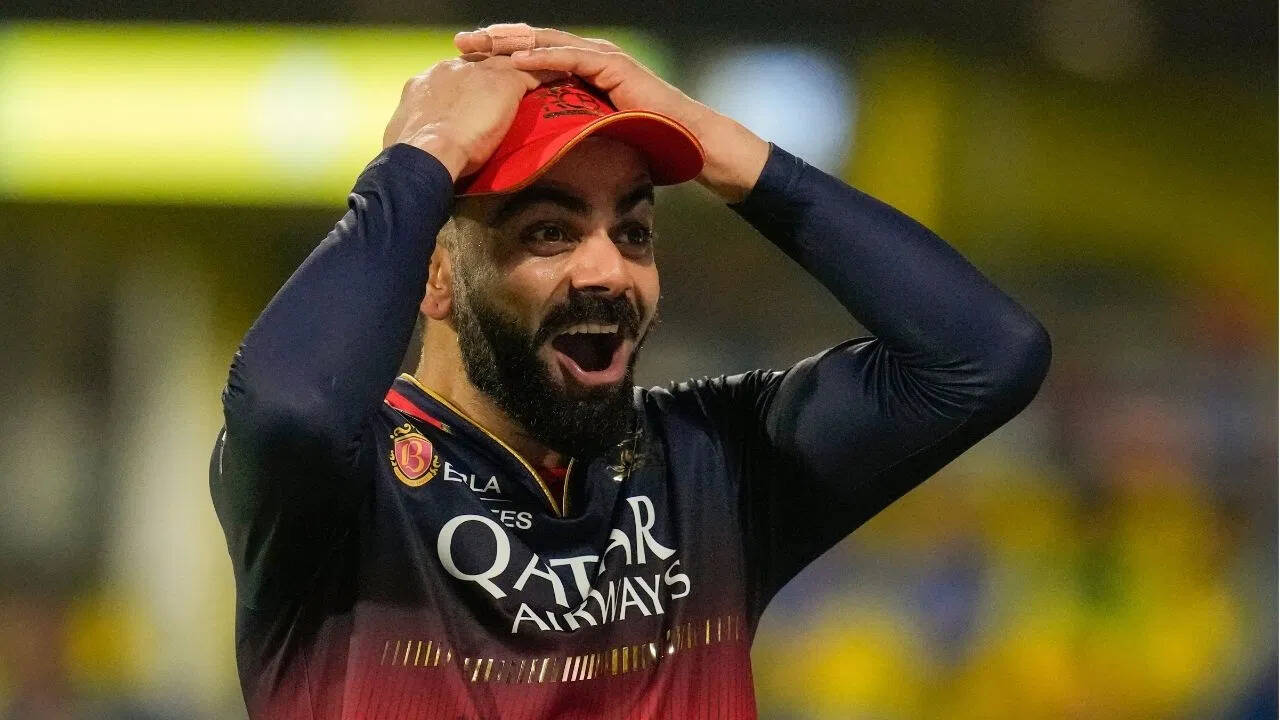 Virat’s bat stolen in RCB’s locker room began abusing co -players, watching video watching