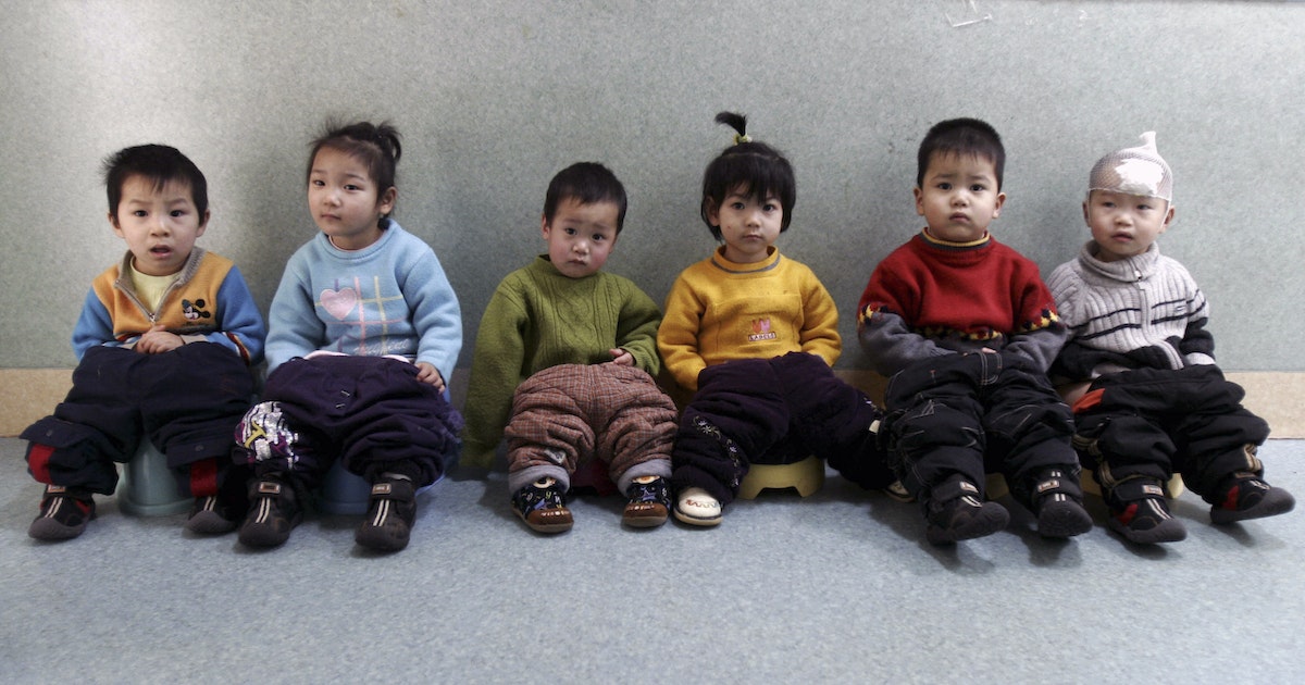 Stop urinating in bed. 5 ways to help the child