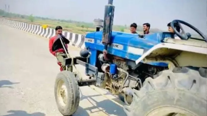 Challenge found on Instagram, the 10th student drew 100 meters from 15 quintal weighing tractor teeth – Teen draws 15 quintal tractor with teeth in the district of Baghpat