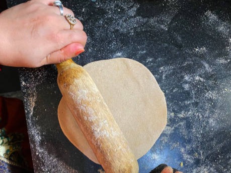 Ways to keep the rotis fresh for a long time