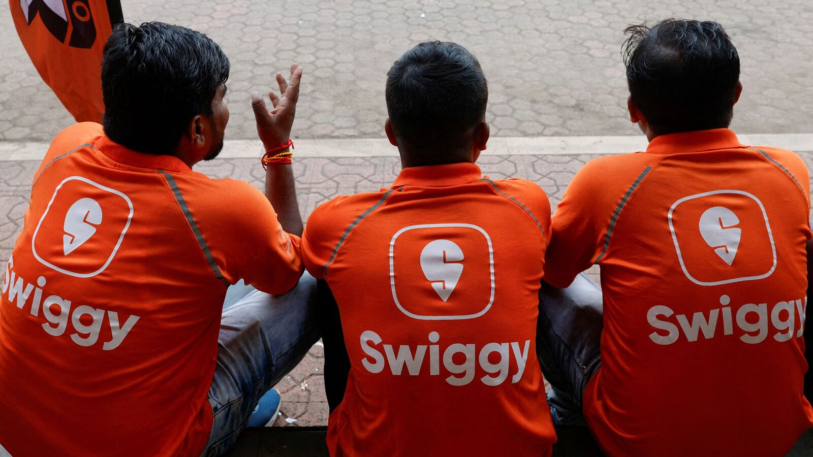 Swiggy launches Paing -App for professional services: book health experts, financial advisors and more about iOS, Android | Company Business News