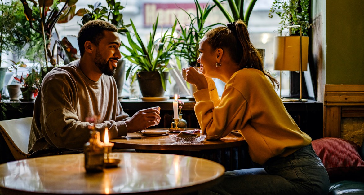 ‘Floodlighting’ Is Gen Z’s Latest Dating Trend – ryan