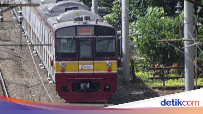KRL users entered 19 million during the Libaran holiday in Libaran, Bogor Station Bada Balad