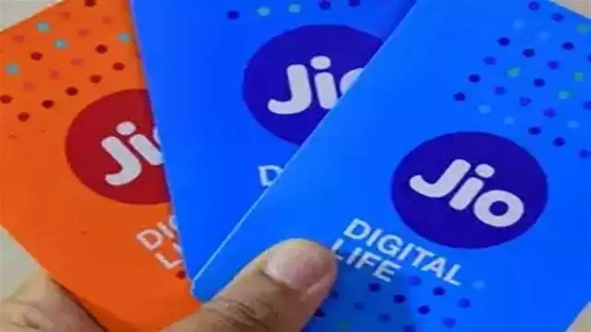 Whose plan with one year validity with free OTT subscription is beneficial – ryan