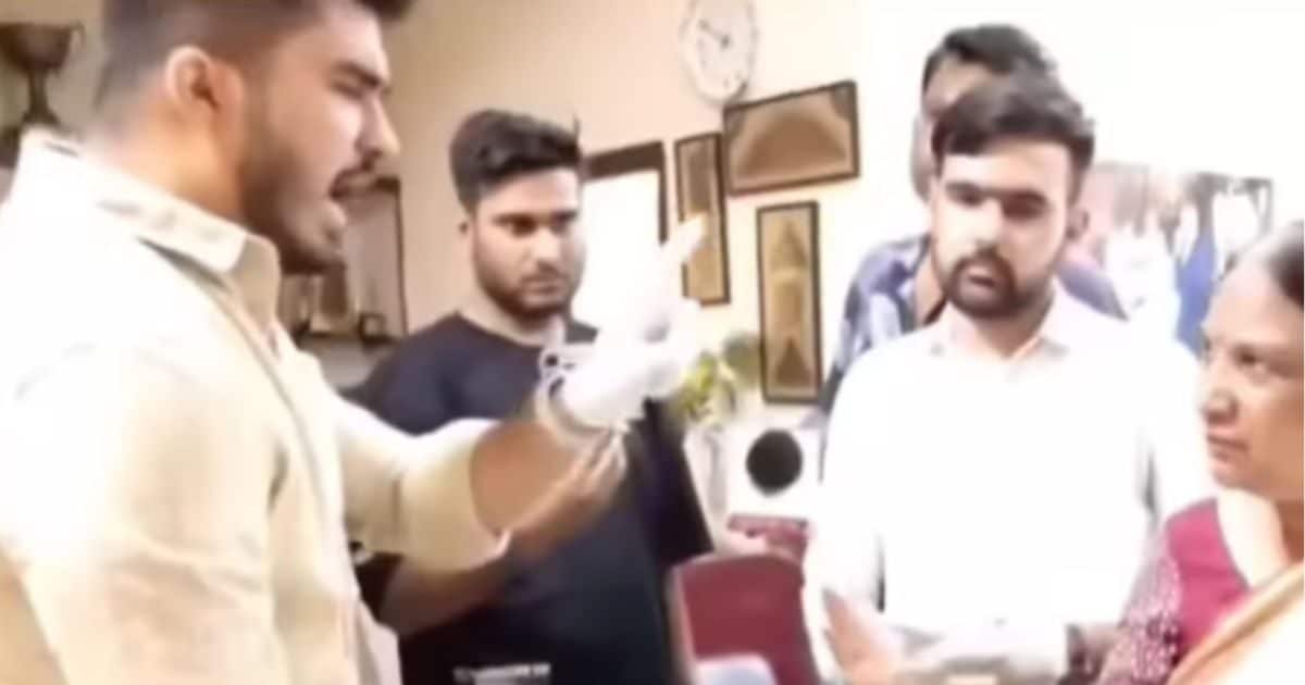 University of Delhi: Grands of garbage in the office of the principal who missed in the classroom
