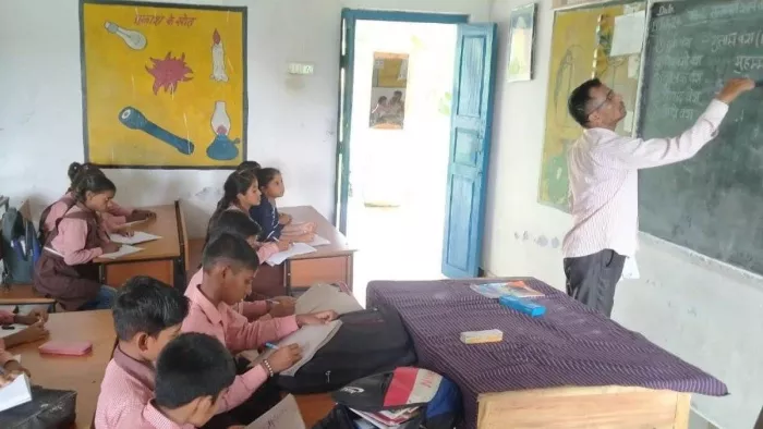 Vacancy for Teachers: Would you like to be a teacher in UP? If you know the new rules, you will become aware; Now this special qualification is needed with degree -UP -board PGT -Deer Bed Mandata for Supported School Teachers