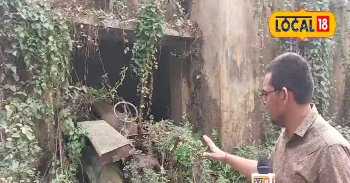 Maharajganj -Report form, unique collection of old agricultural -tools