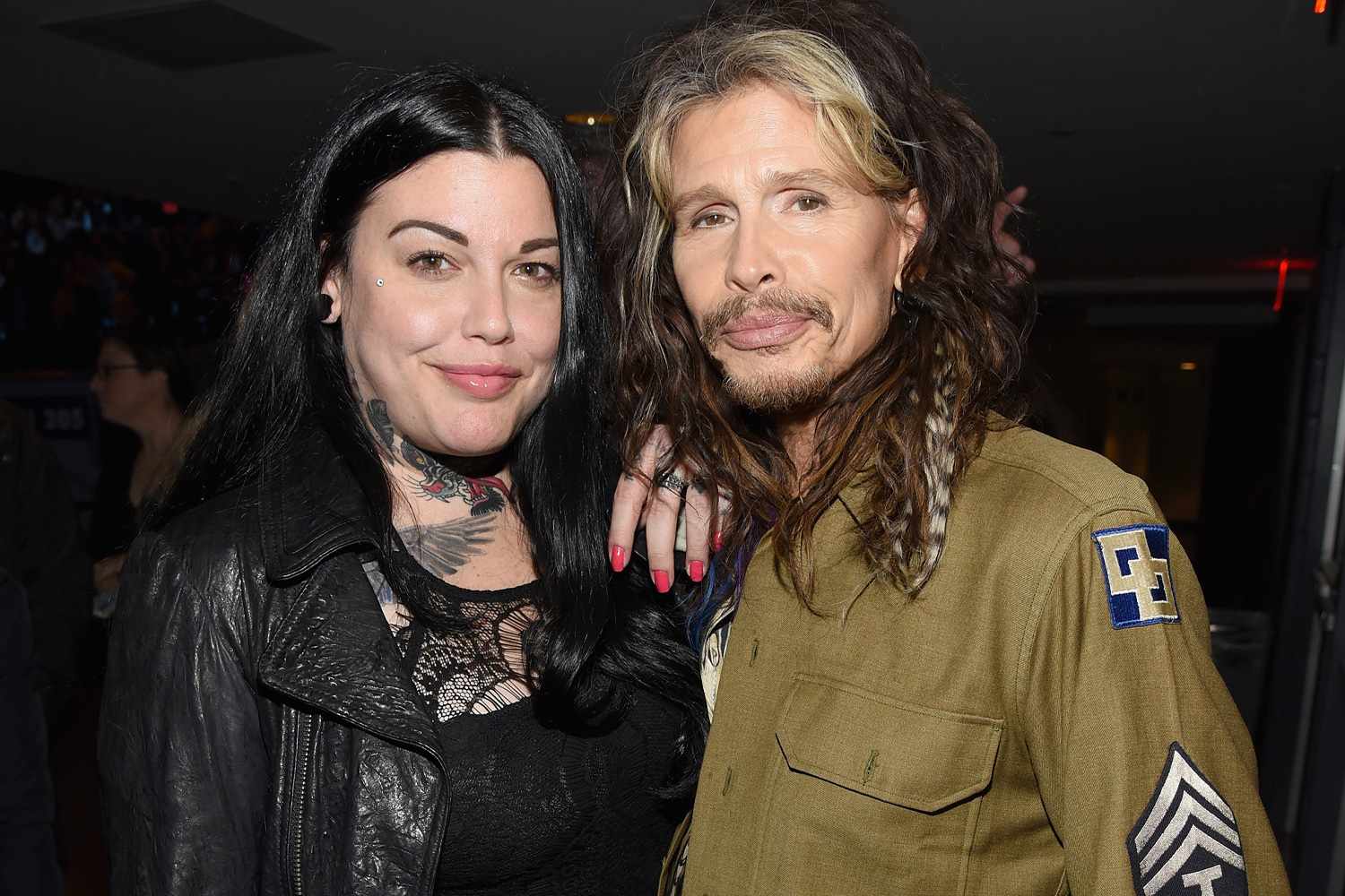Why Steven Tyler’s Daughter Mia Claims Her Father Put Scarves on Microphones at Gigs – ryan