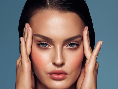 Get dense eyebrows of housing agents