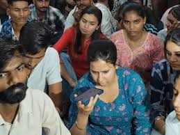 Students are rioting against the principal who sent rogue messages in Kota watching video