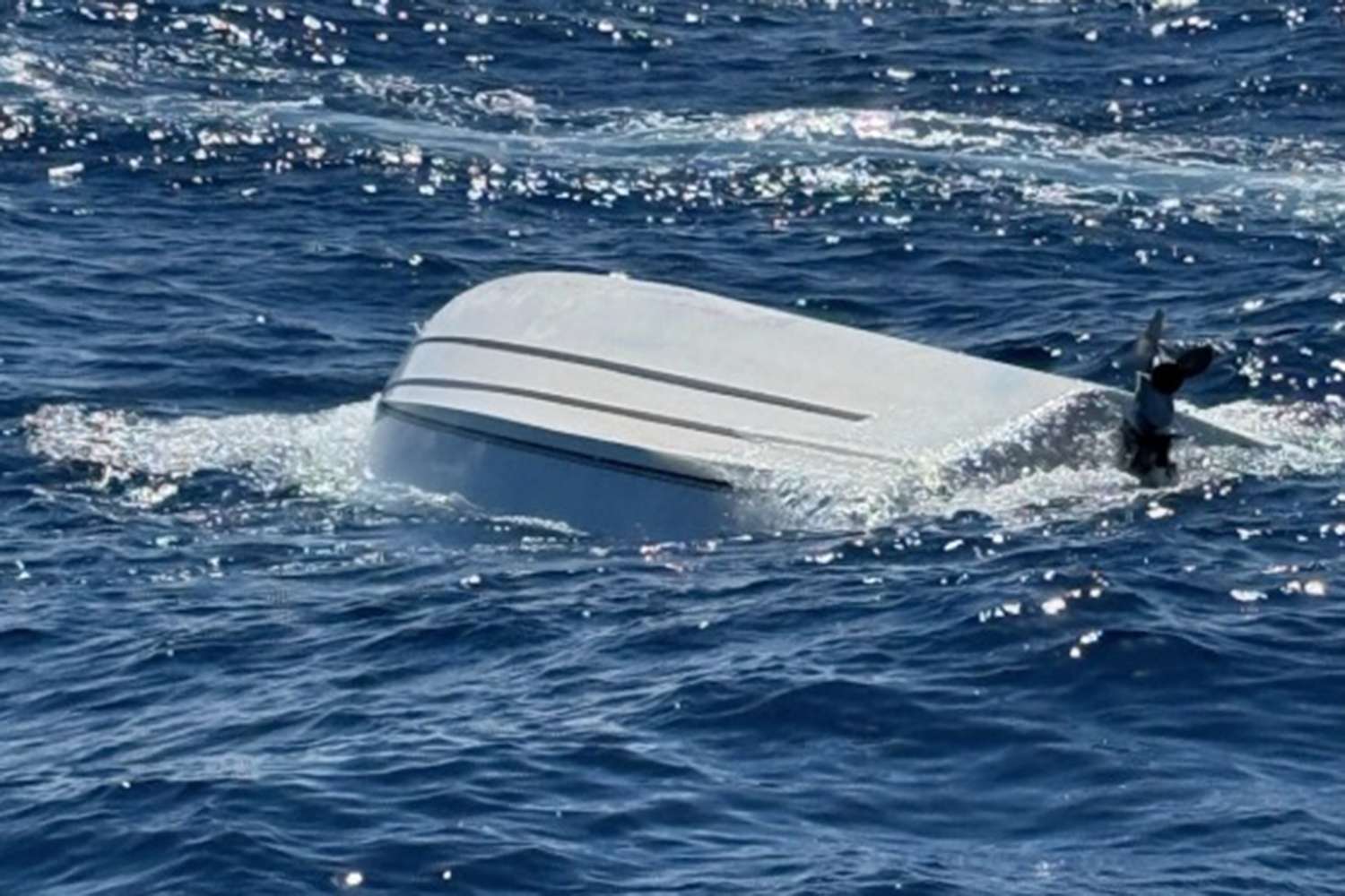 Coast Guard Suspends Search for 5 Missing from Capsized Boat – ryan