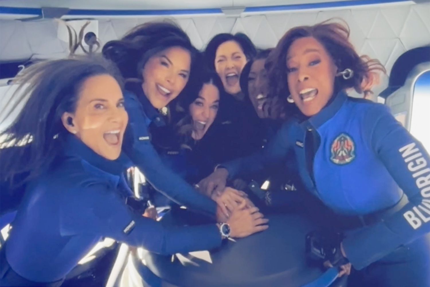 Lauren Sánchez and Gayle King Hit Back at Blue Origin Flight Criticism – ryan