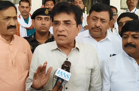 False Birth Certificate Fraud in Beed, Kyrit Somaiya Claim Investigation