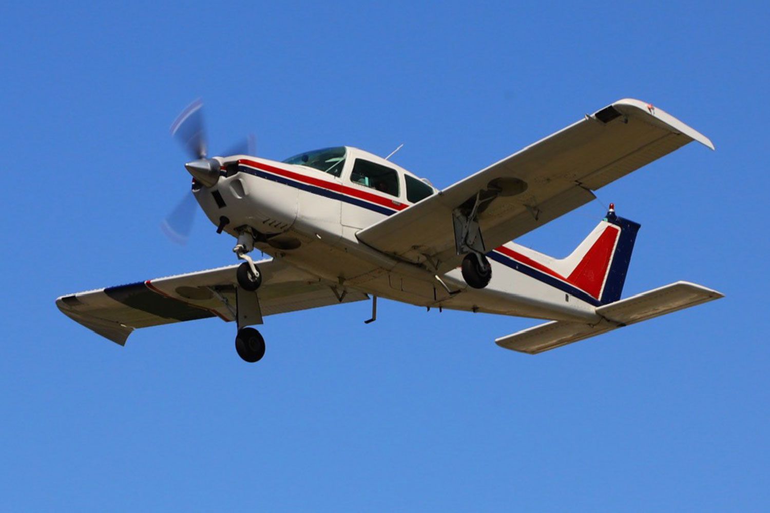 Plane Crashes at Resort, Bursts into Flames in Front of Tourists – ryan