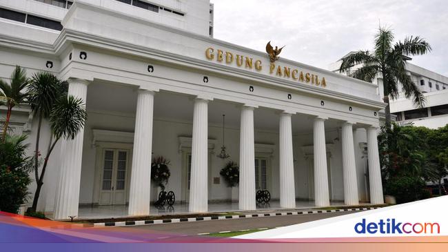 Ministry of Foreign Affairs: The Government does not allow land to build a military base in RI