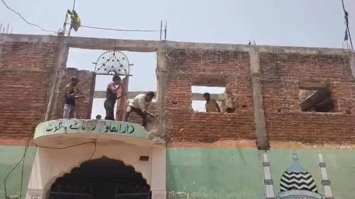 Illegal Madrasa built on government land in Panna, Madhya Pradesh