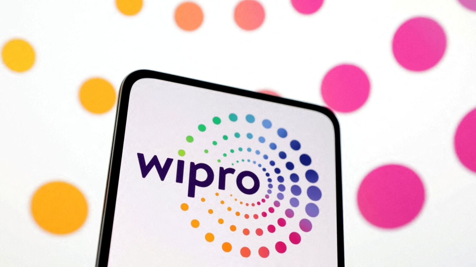 Wipro share price has more than 6% after the fourth quarter results 2025. Do you own? | Einsmark news
