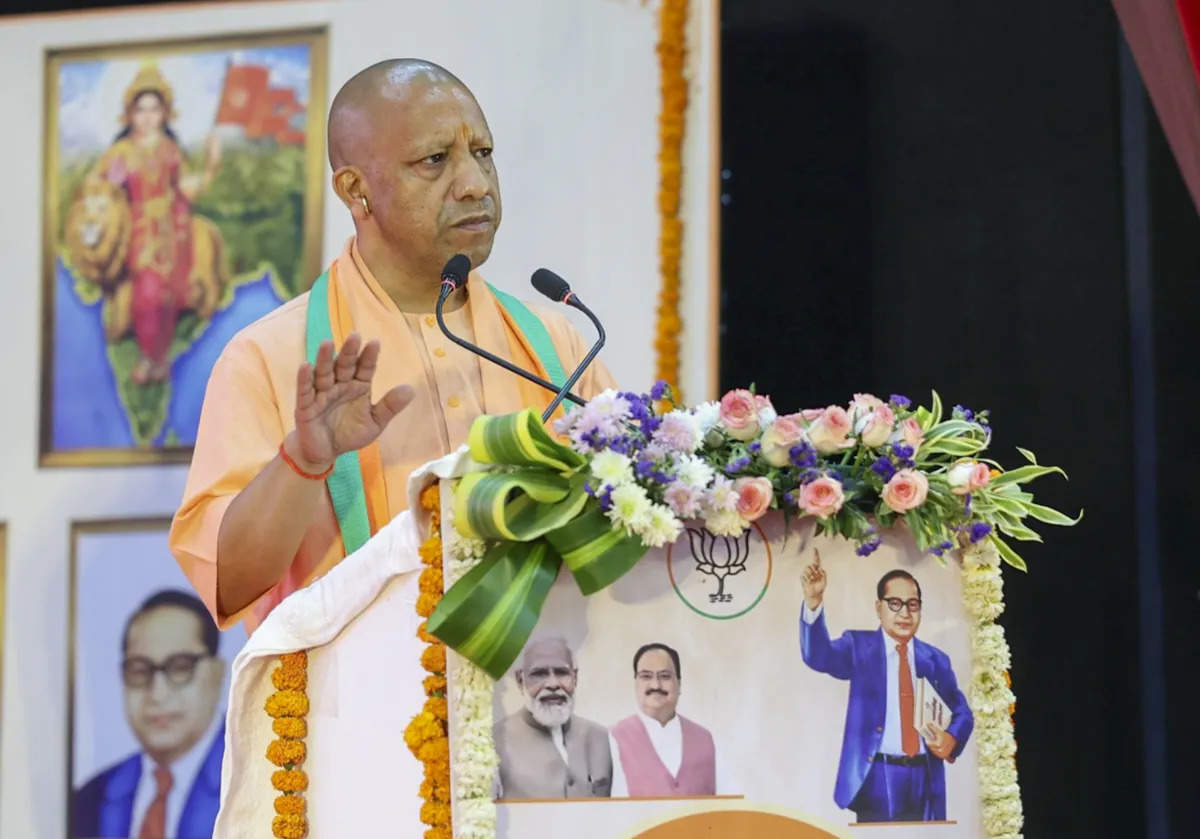 CM Yogi said, Uttar Pradesh has emerged as a development engine by contributing to the development of the country