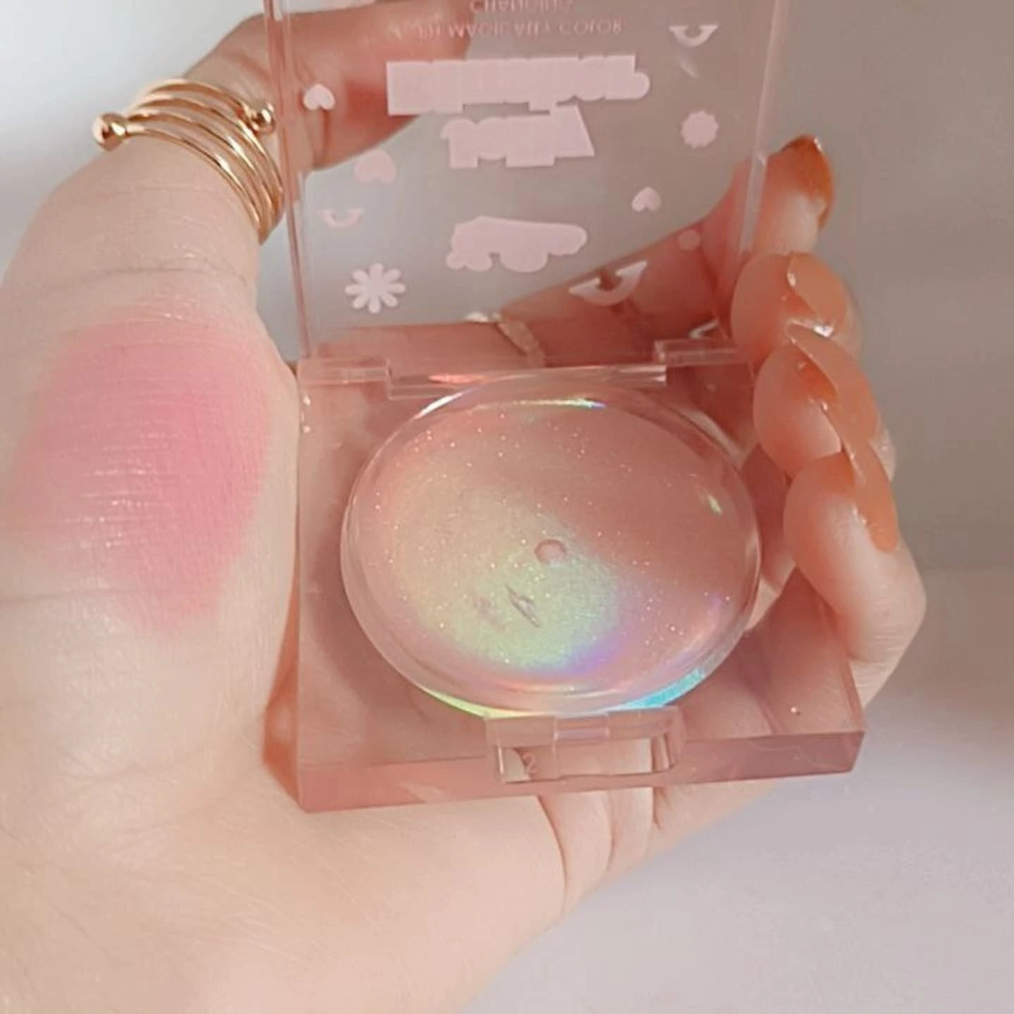 Jelly Blusher -جيلي بـلشر بـقوام جـلي • ثـباتيـة يـدوم لسـاعات متـوفر بعـدة ت… – ryan