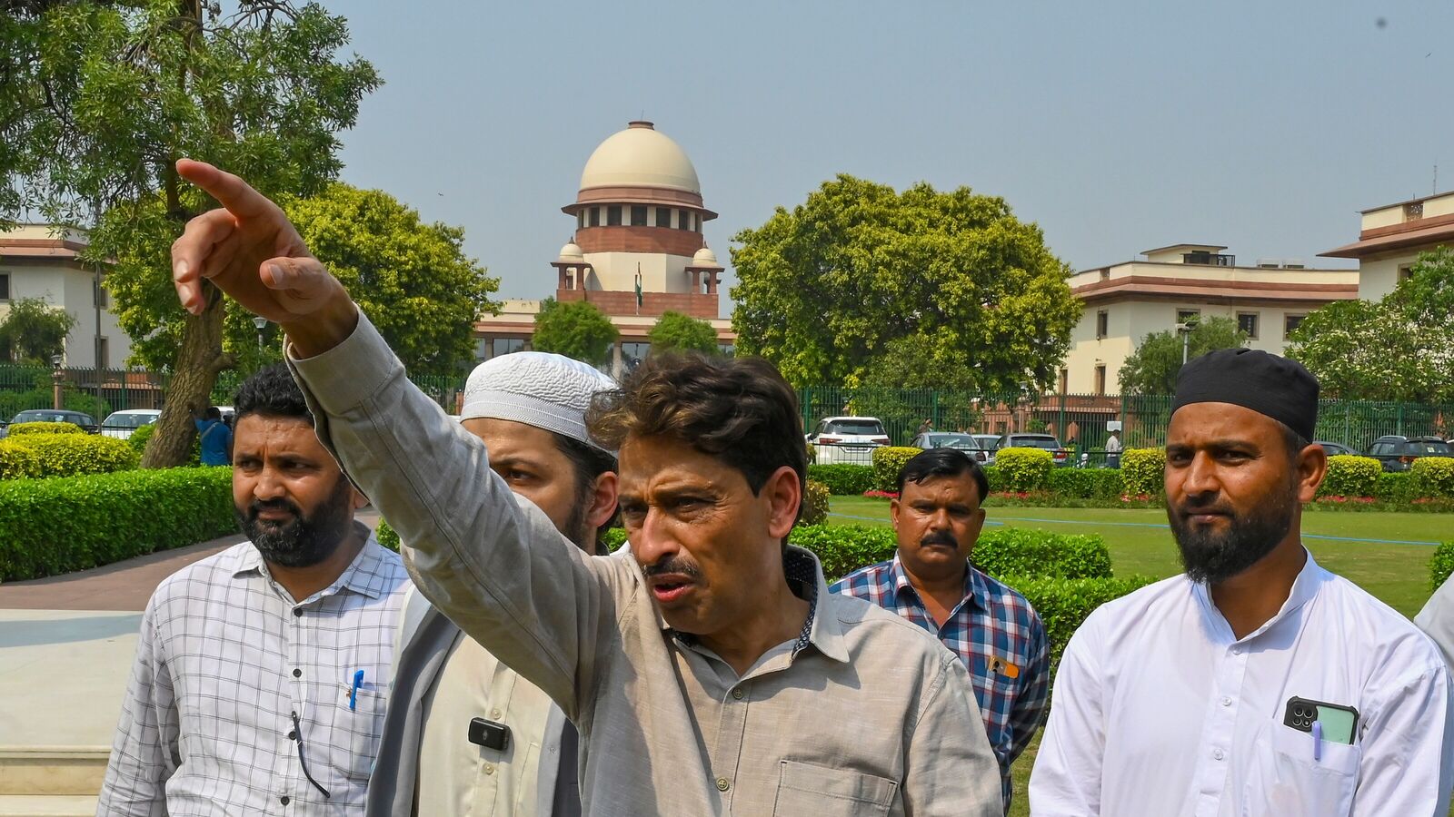 WAQF Act Hearing Live: SC Grants Center one week to respond as CJI-led bankmulls that remain key supply | Today news
