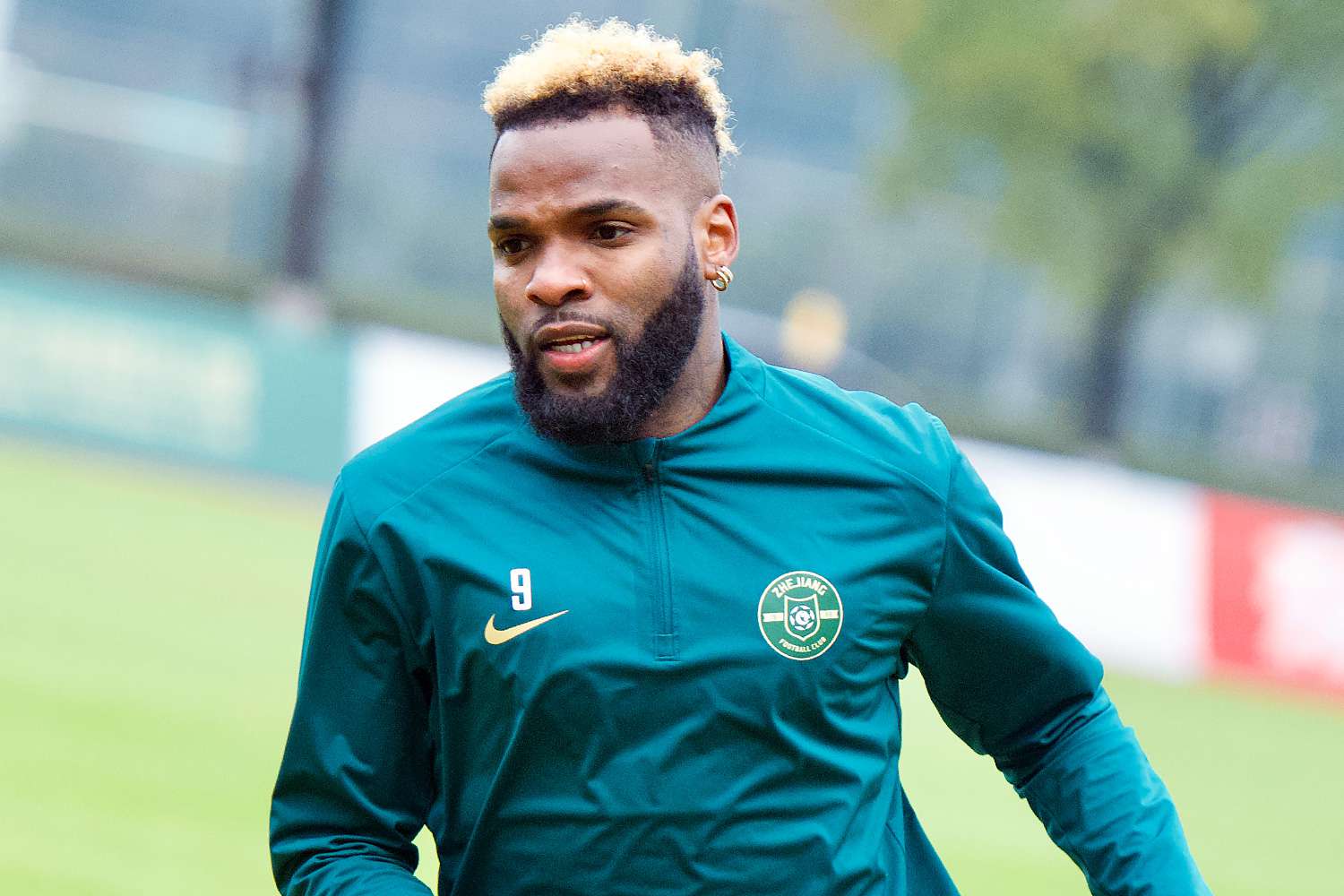 Former MLS Player Aaron Boupendza Dies After Falling from Building in China – ryan