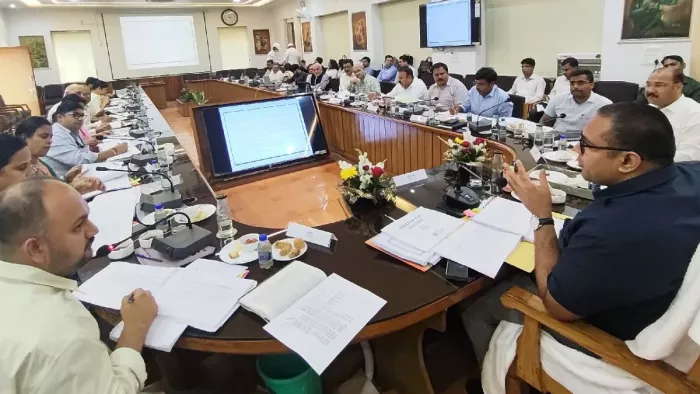 The roof of each house will be the same! In this district UP, the government department has issued a new decision, said – your benefit of this – every house roof will be called the department, a new order is issued in this district UP