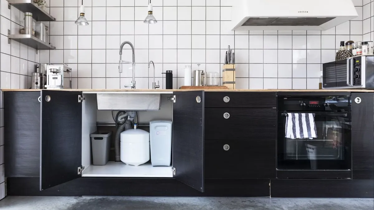 What is the difference between RO and UV water purifiers?