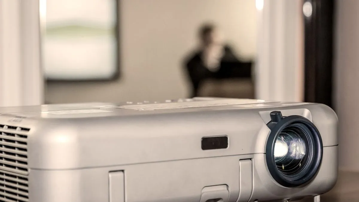 Benq vs Zebronics: Which projector is ideal for cinema like entertainment at home in India?