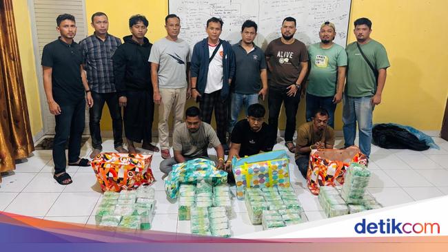 Barekrim: 98 kg of metamphetamine supplier in Aceh International Network