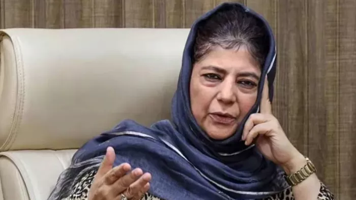 ‘Nothing new in the revelations of the former raw head’, Mehbooba Mufti Bolin – the role of Farooq Abdullah in removing Article 370 – Farooq Abdullah Roll Removal Article 370 Mehbooba Mufti Nothing New Former Raw Chief as Dulat Rewations NC BJP Ally