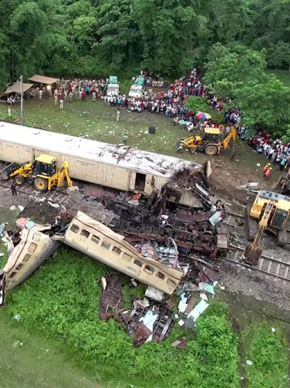 India’s largest railroad accident