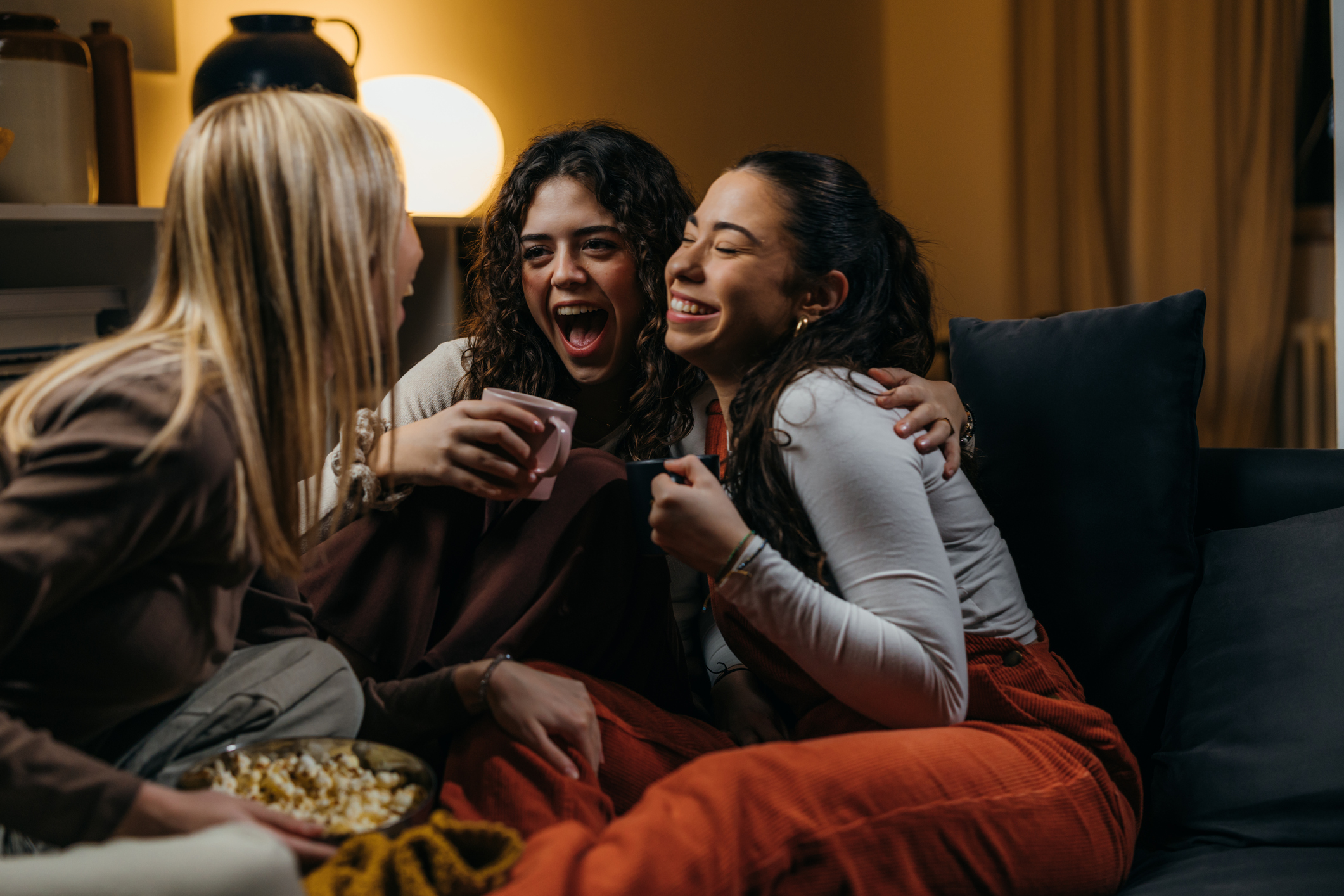 Bride and Maid-of-Honor Wake Up at 5am, What They Do Next Goes Viral – ryan